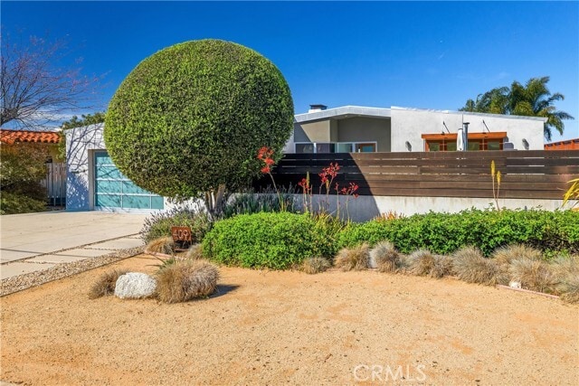 Building Photo - 409 C. Mayor