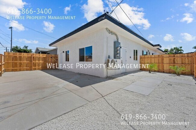 Building Photo - 6979 Amherst St