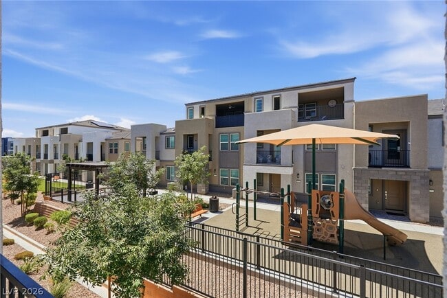 Building Photo - 6155 Garden Oasis St