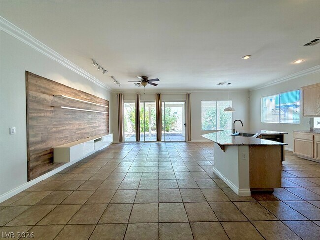 Building Photo - 322 Turtle Peak Ave