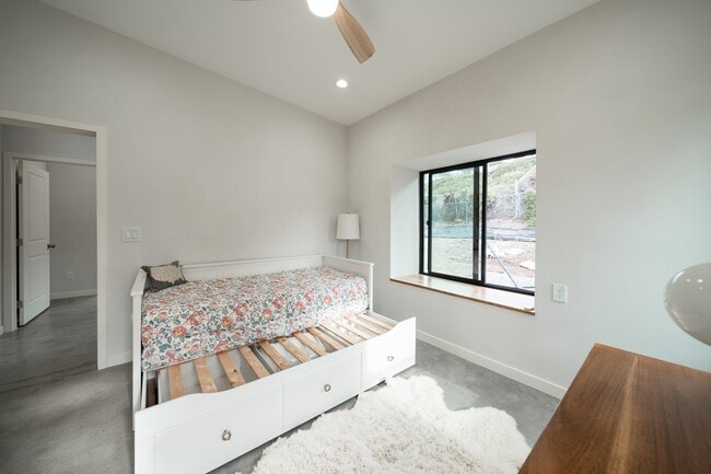 Building Photo - 4247 58th St