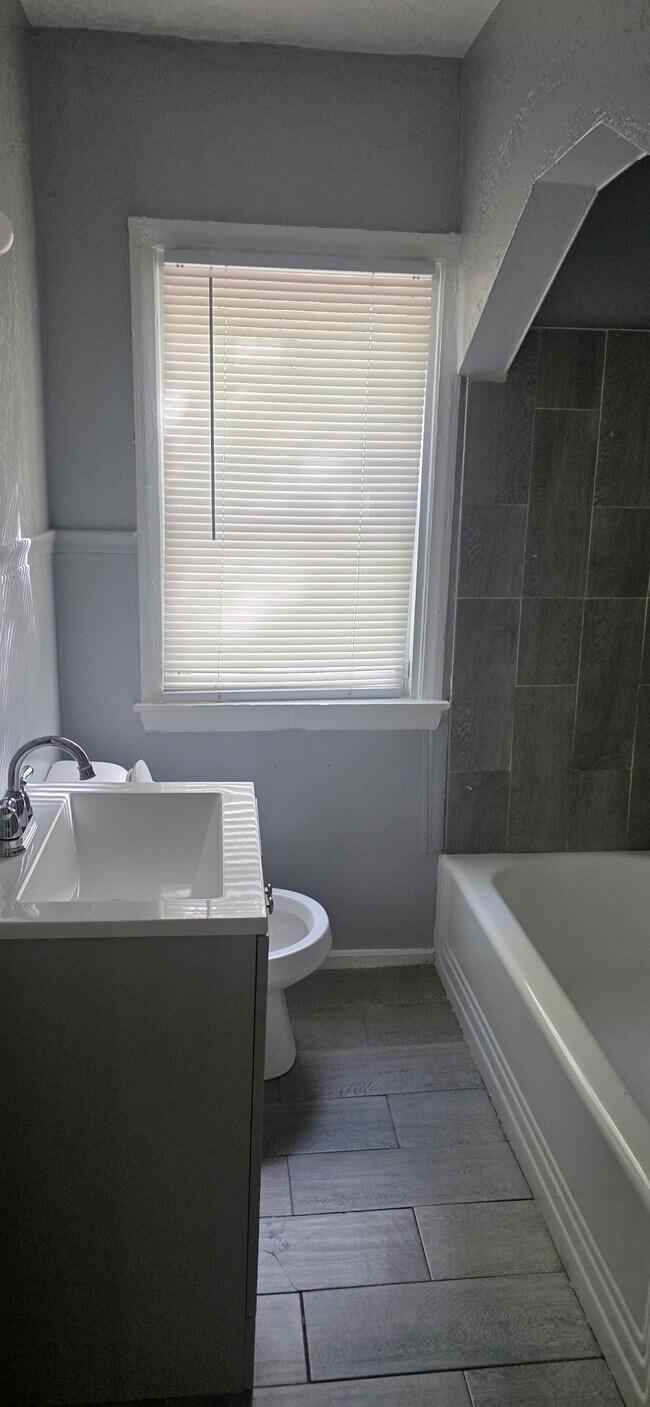 Building Photo - 11750 Christy St