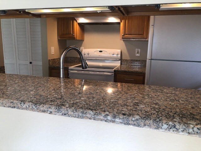 Building Photo - 1766 Camino Verde