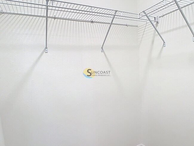 Building Photo - 3821 SW 43rd Ct
