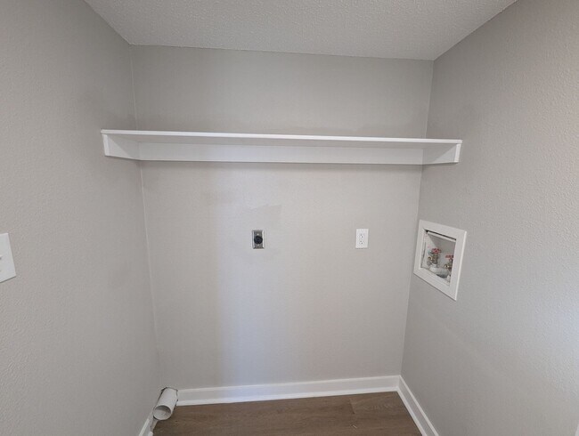 Building Photo - Partial Utilities Included • Newly Remodel...