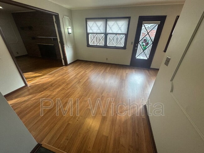 Building Photo - 9601 W Tee Ln