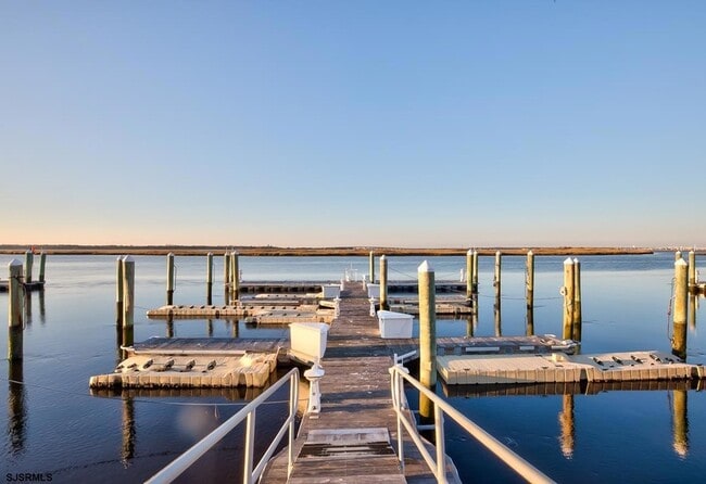 Building Photo - 12 Genoa Ct