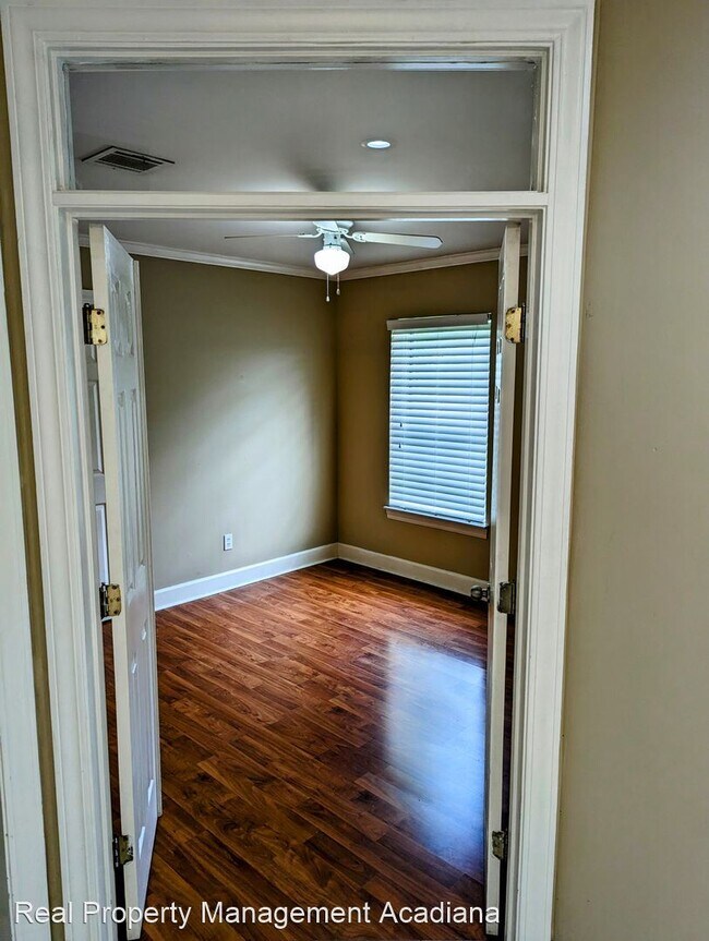 Building Photo - 4 br, 2 bath House - 211 Sundown Ln.