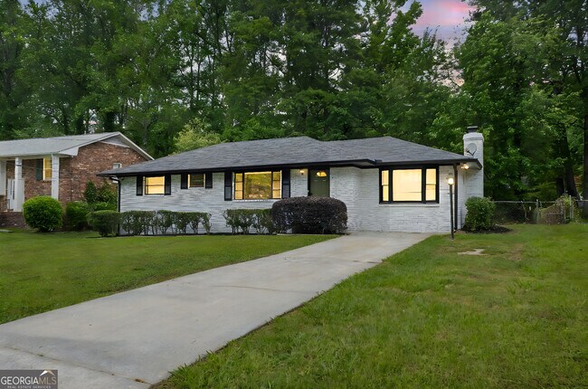 Building Photo - 2315 Shancey Ln