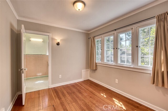 Building Photo - 1096 Armada Dr