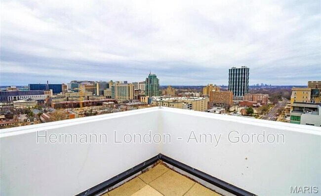 Building Photo - 4501 Lindell Blvd