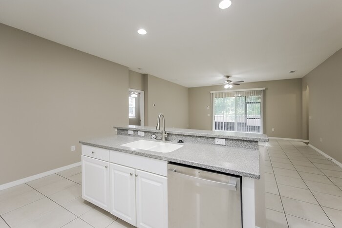 Building Photo - 3171 Marshfield Preserve Way