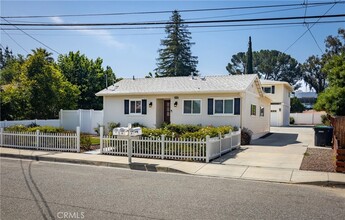 Building Photo - 25461 Cole St