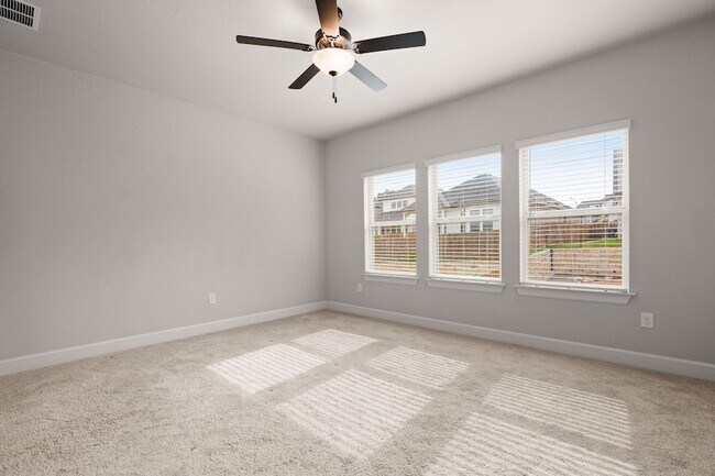 Building Photo - 12809 Stanford Dr