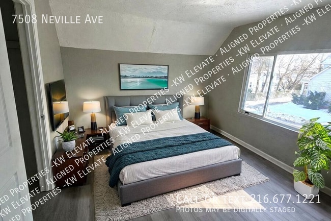 Building Photo - 7508 Neville Ave