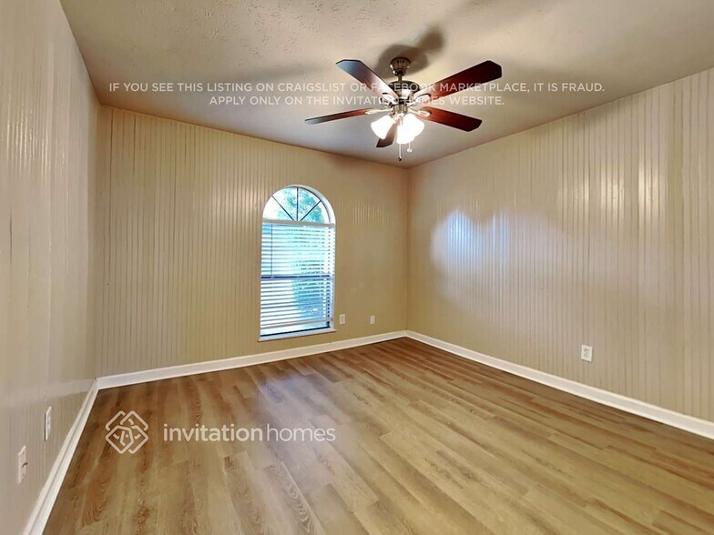 Building Photo - 5316 Nash Dr