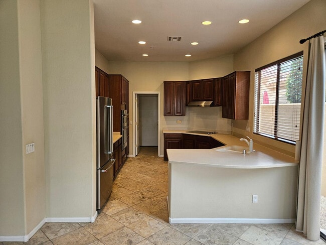 Building Photo - 7849 E Cholla St