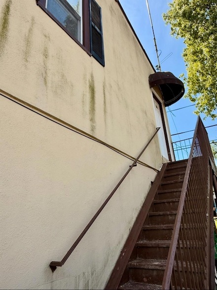 Building Photo - 841 Franklin Ave