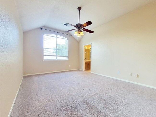 Building Photo - 1530 Arusha St