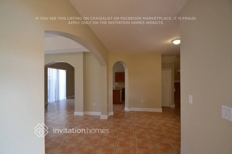 Building Photo - 8387 NW 143rd St