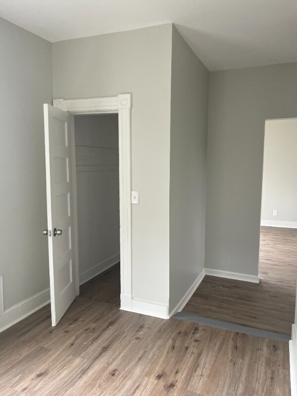 Building Photo - 9-11 Oakland Terrace