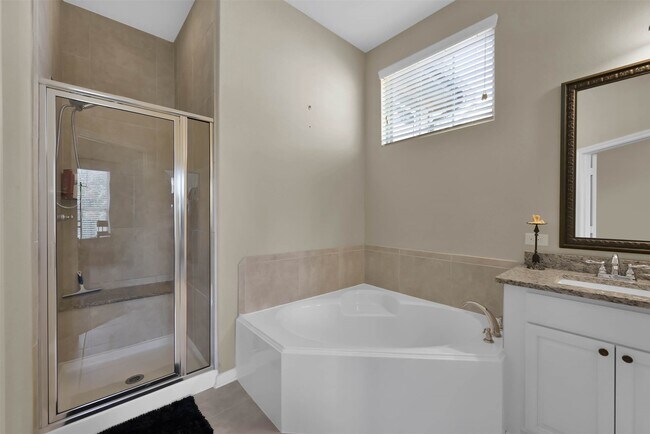 Building Photo - 210 Cheswood Forest Pl