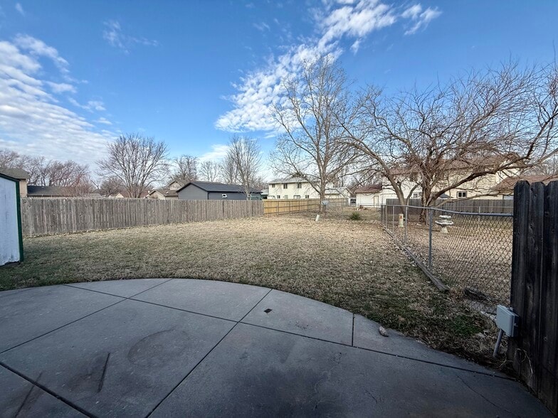 Backyard - 1428 N Wood Ct