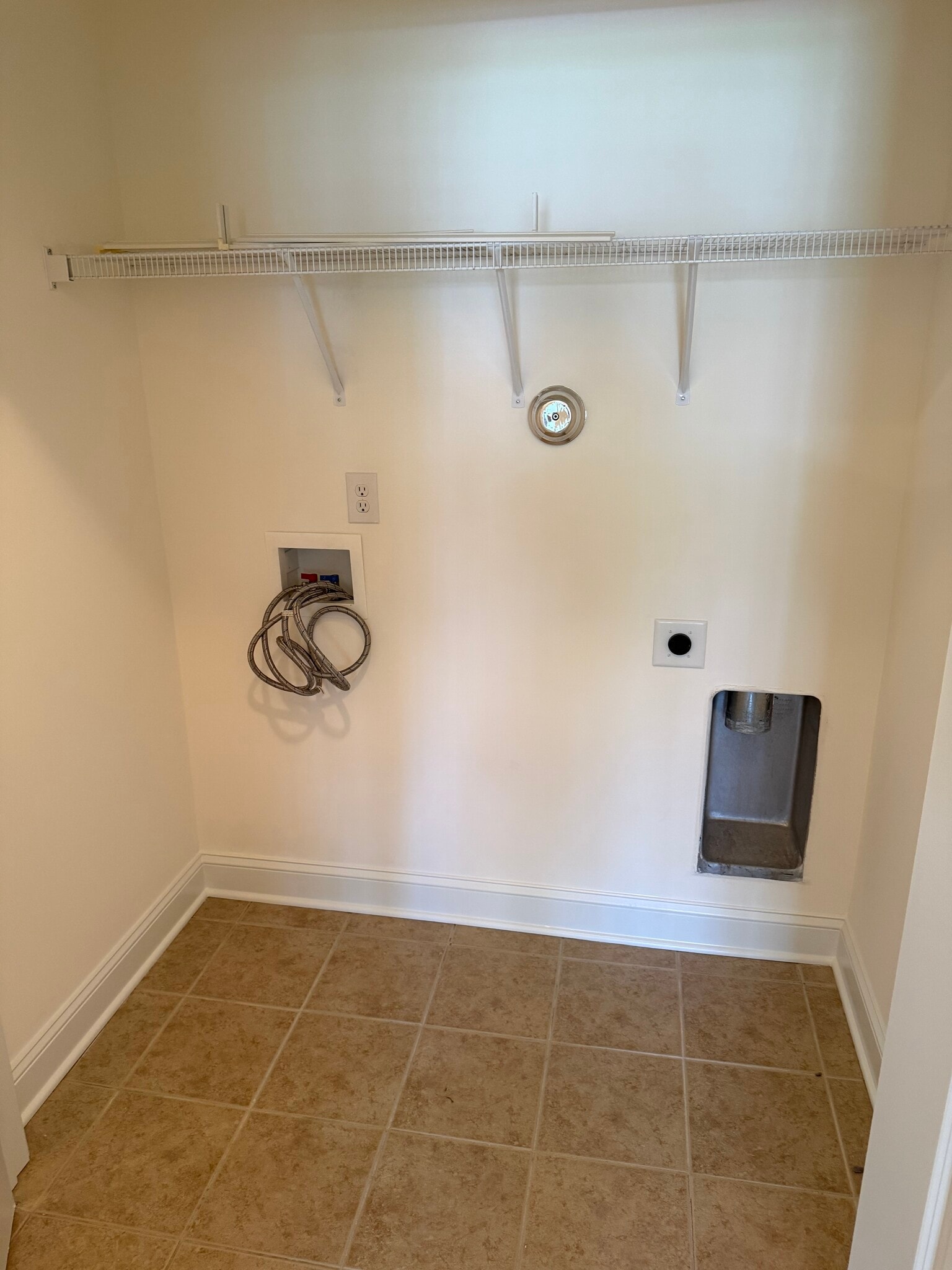 Laundry room - 6017 Lettered Olive Pl