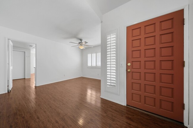 Building Photo - 77717 Cll Las Brisas S