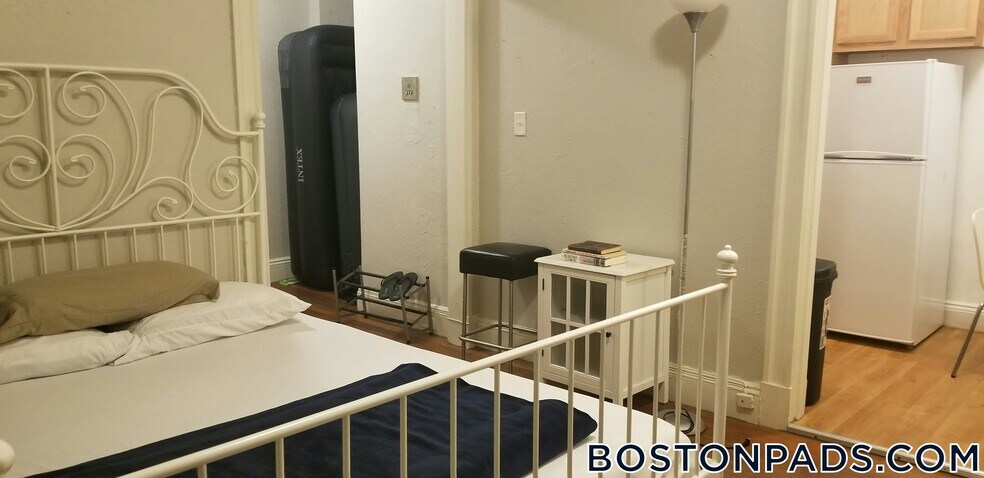 Building Photo - 1171 Boylston St