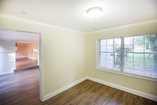 Building Photo - 5451 SW 80th St