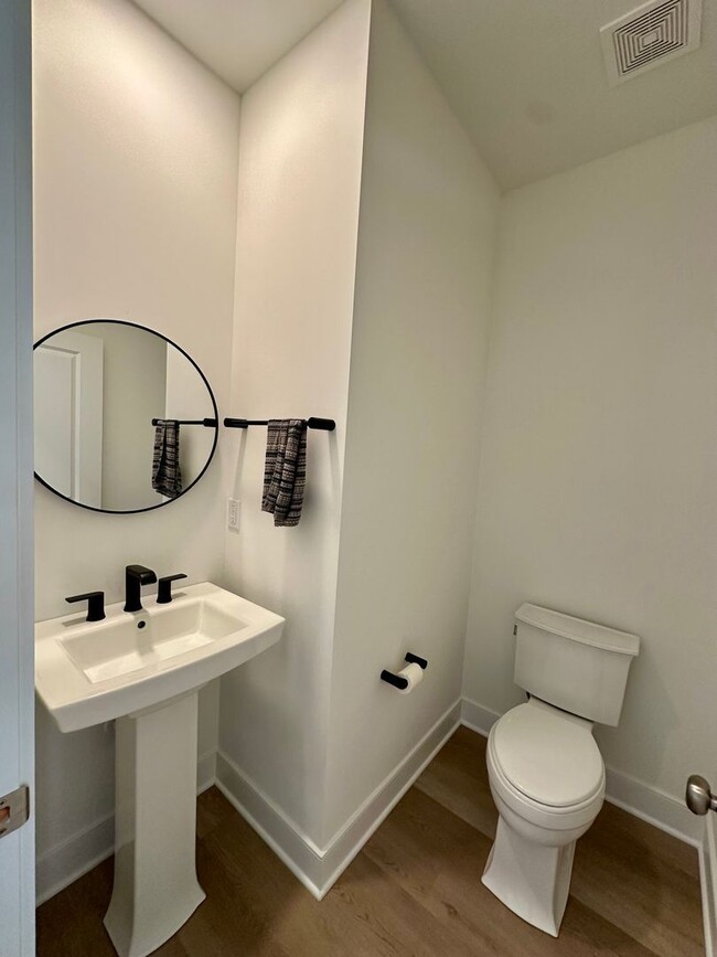 Building Photo - 4004 Winds Field Way