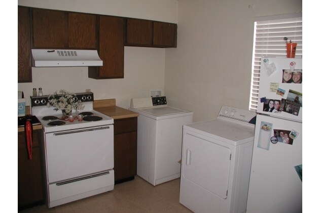 Appliances - Cowboy Apartments