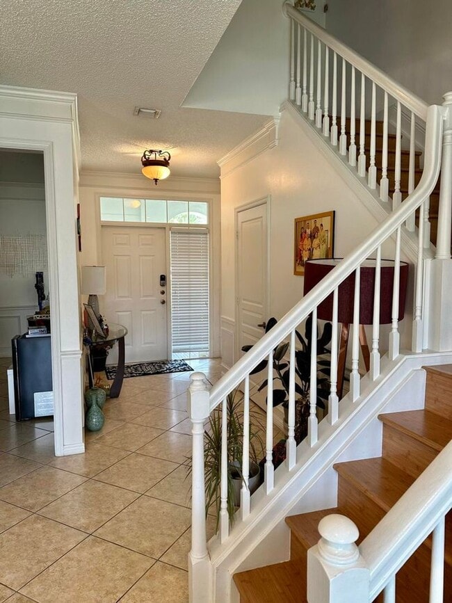 Building Photo - 5425 Grand Park Pl