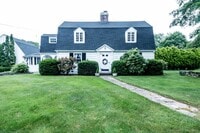 Building Photo - 453 Chestnut Hill Rd
