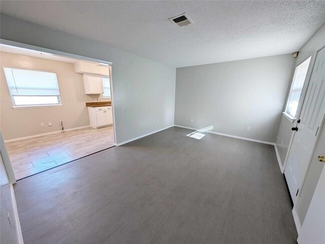 Building Photo - 3513 Parkwoods Ln