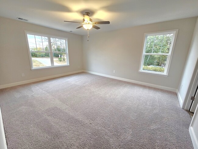 Building Photo - 121 Marianne Ln