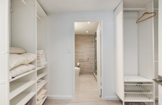 Building Photo - 5255 Collins Ave