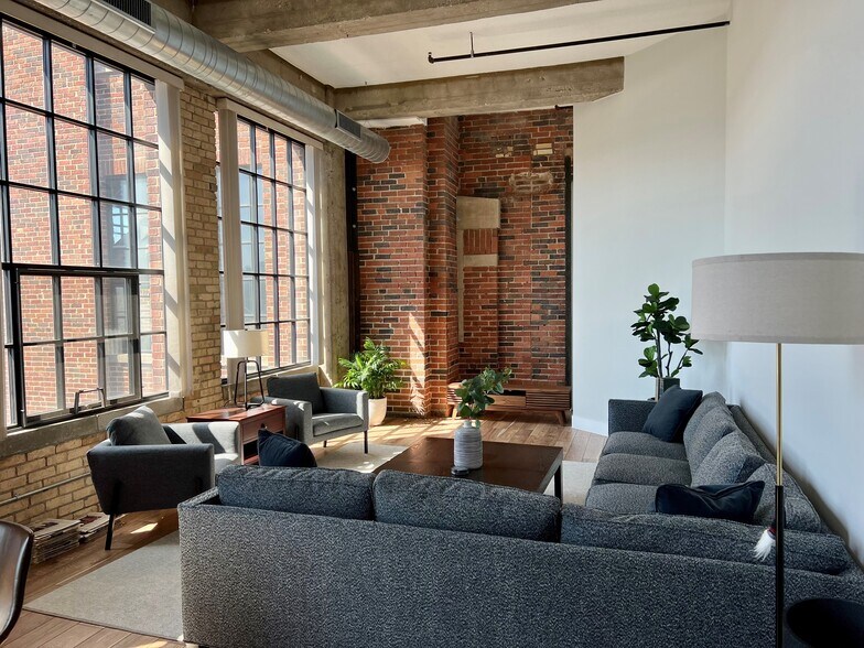 Building Photo - 801 Broadway Ave NW