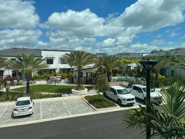 Building Photo - 8366 NW 7th Ct