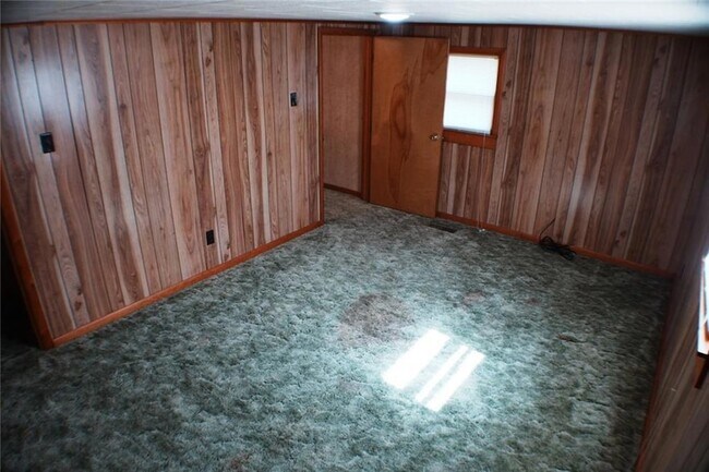 Building Photo - 5550 County Rd 2200