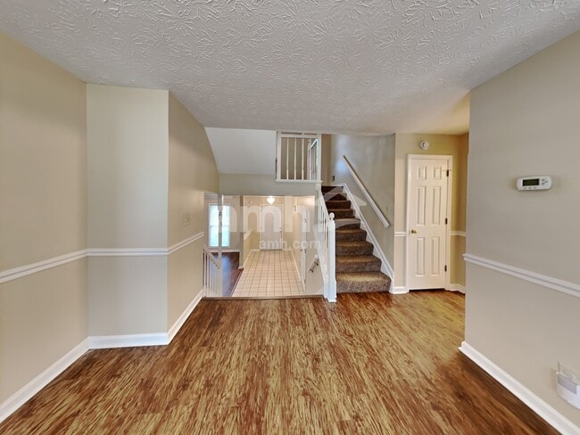 Building Photo - 4854 Green Valley Ct NW