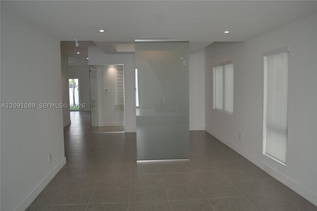 Building Photo - 8241 NW 34th St