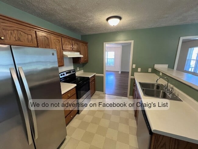 Building Photo - Tarleton Plantation- Brookberry Court