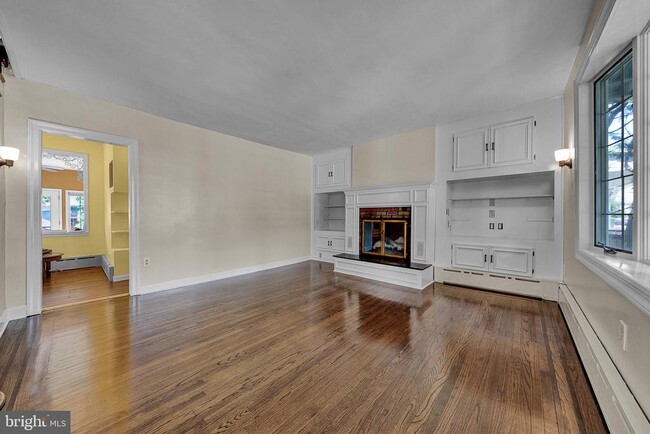 Building Photo - 7400 Tabor Ave