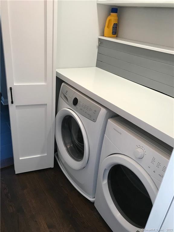 Building Photo - 76 East Ave