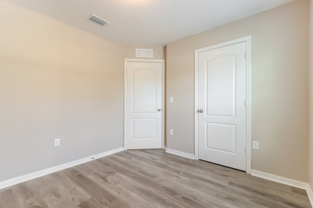 Building Photo - 6953 Redbay Dr