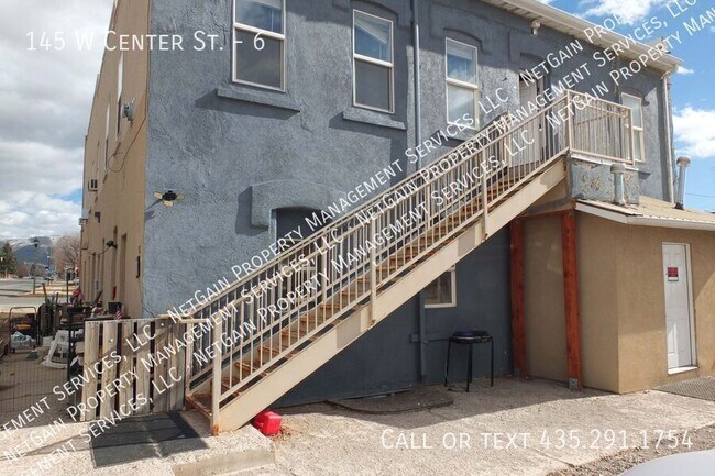 Primary Photo - 145 W Center St