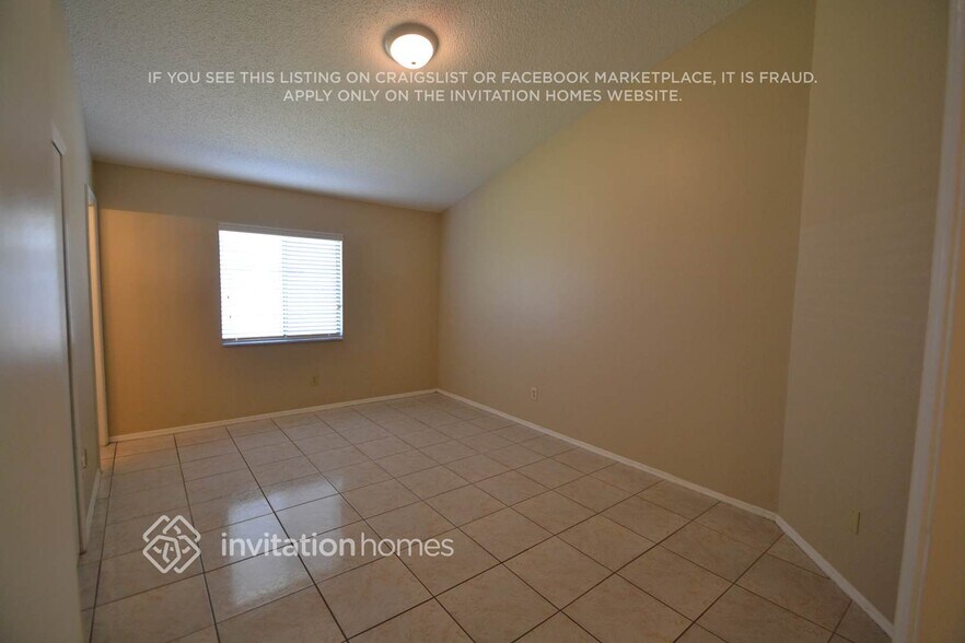 Building Photo - 155 Pinewood Cir