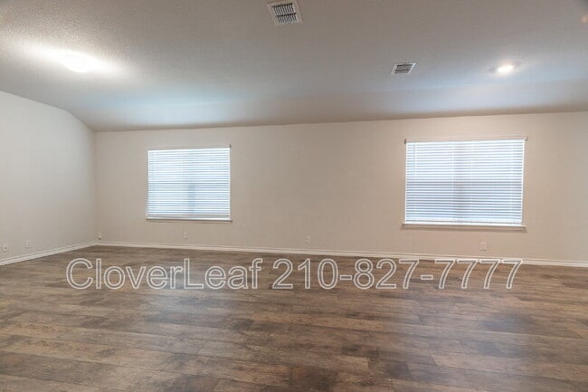 Building Photo - 22142 Pivot Point